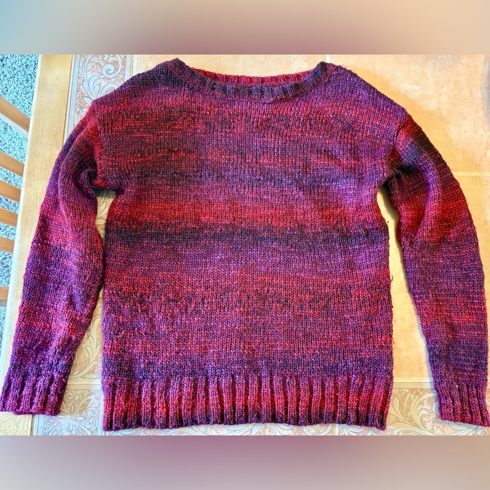 Chaps Women's Size Med Pink & Purple Knit Sweater in Excellent Condition!!!